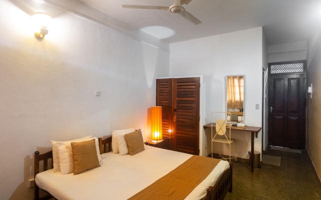 Yoho Ivory Inn Guest house