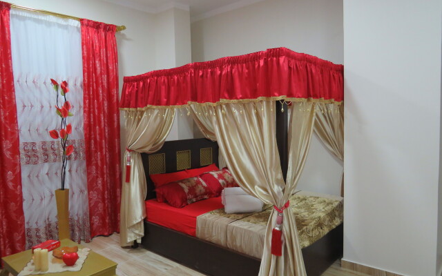 Yin Yang Ryadom S Morem RedSeaLine Apartments