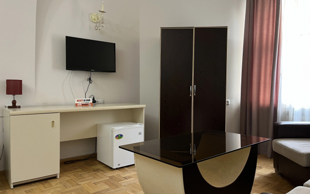 Olive Hotel