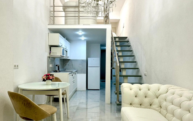V Tsentre Sochi Apartments