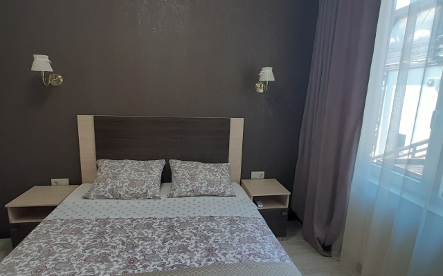Apartments Mandarin Park 6