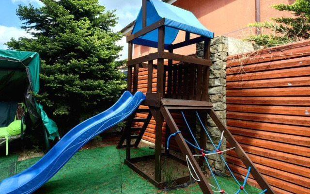 Anna Guest house