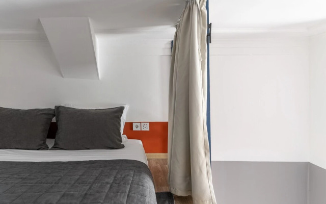 Prim Rooms Central Streets Apartment