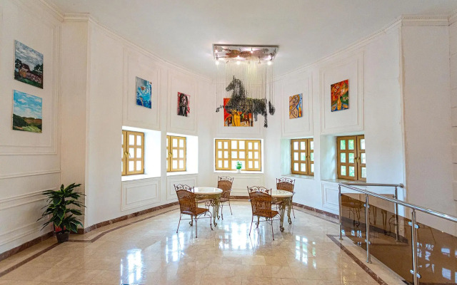 Chabiant Winery Hotel