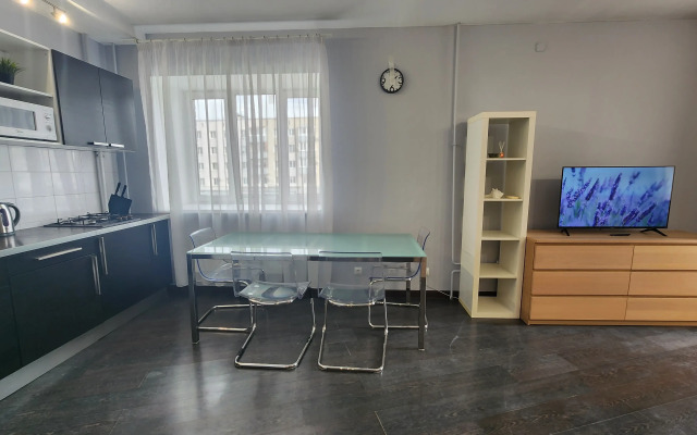 Апартаменты WinWin (ВинВин) в центре на набережной озера Кабан