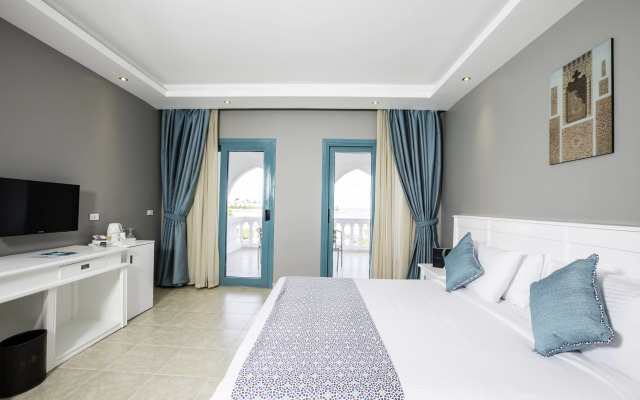 SUNRISE Garden Beach Resort