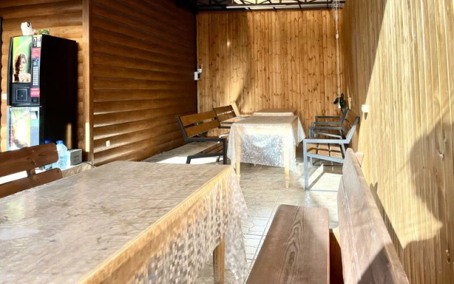 U Pruda Ot Travel Khotels Anturazh Guest house