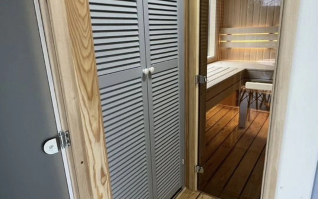 Частный дом Домик у леса