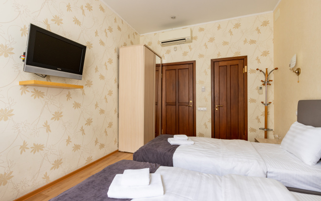 Nomera Na Zhukovskogo Guest house