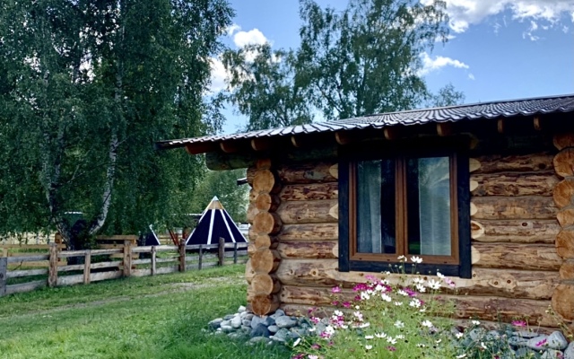 Tyungur Hotel
