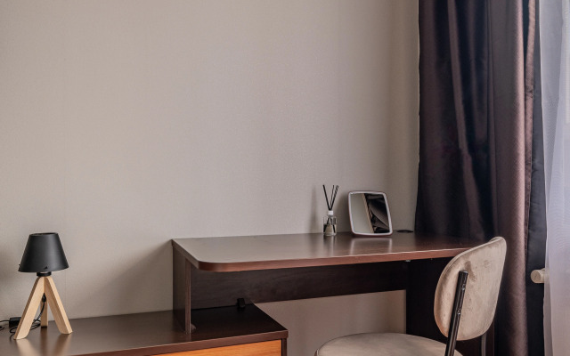 Квартира на Бакинских Комиссаров 107