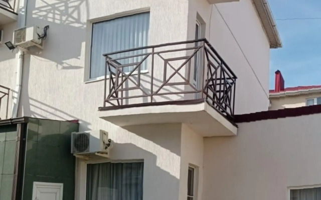 Lotos Guest house