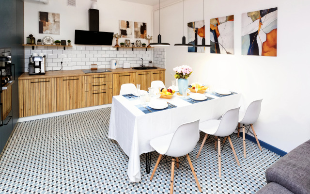 Chelsi Private house