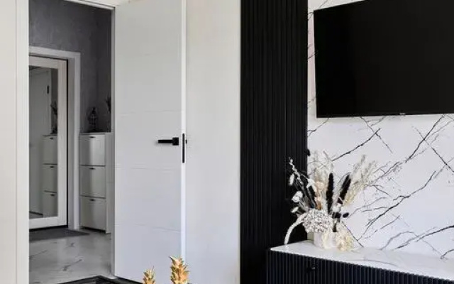 Квартира на Аркадия Шипунова 42