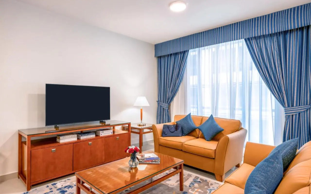 Golden Sands Hotel Apartments