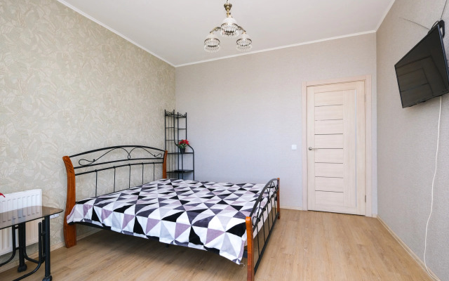Kvartirka-Nsk Na Ul. Startovaya 1 Flat
