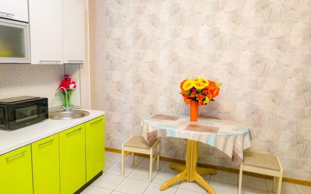 Апартаменты на площади Восстания