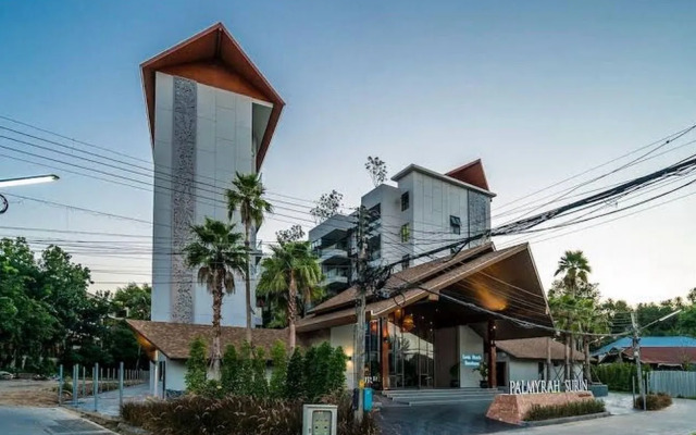 V Komplekse Palmyrah Apartment