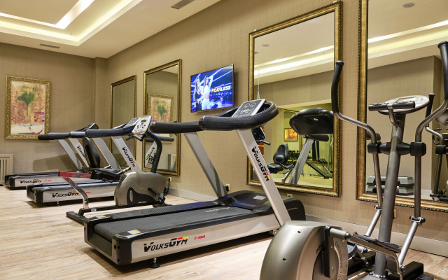 Отель Qafqaz Tufandag Mountain Resort