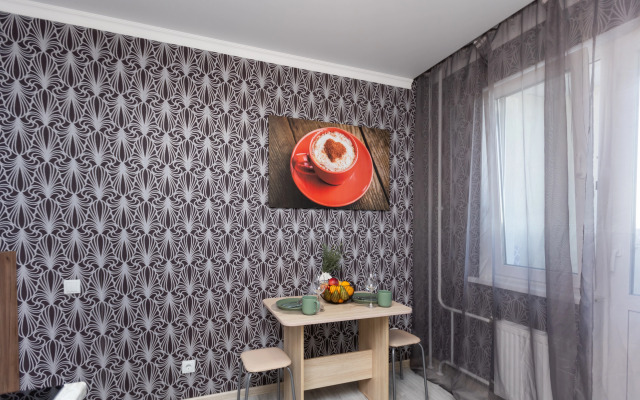 Квартира 1-комнатная на Автомобилистов 15