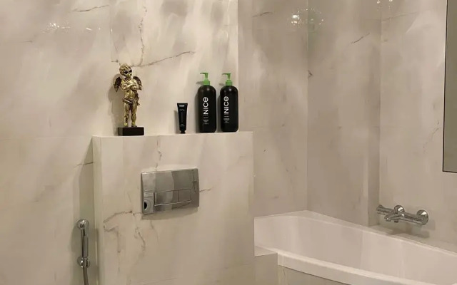 Na Ulitse Sadovaya-Spasskaya 19/1 Flat