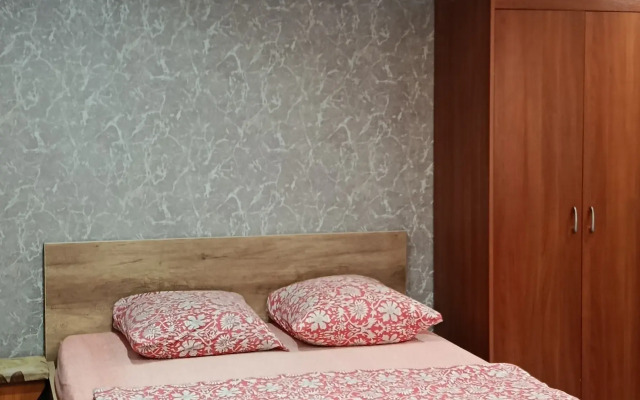 Апартаменты на Школьном Бульваре 3а