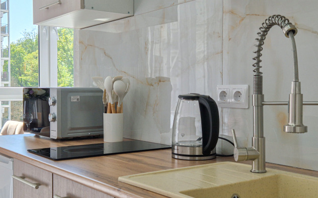 Prostornaya Studiya S Balkonom Flat