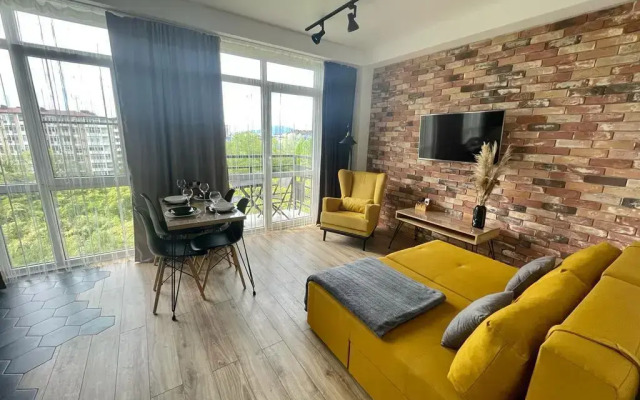 Honey House Apartment Flat
