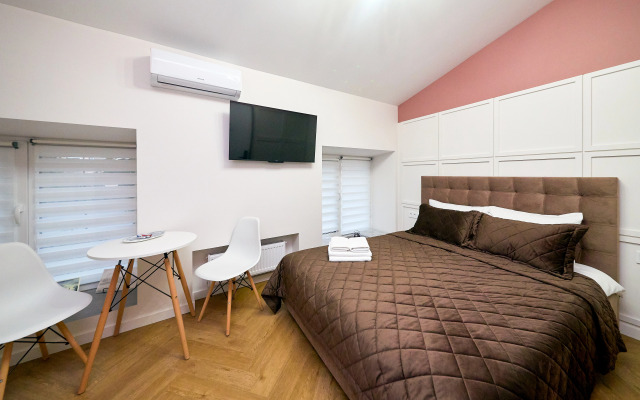 Отель Суворовский