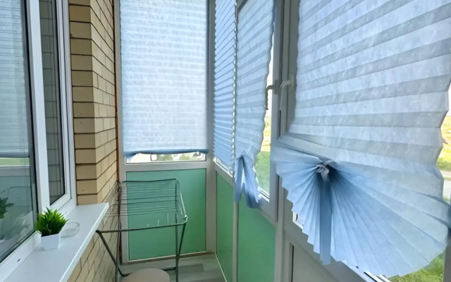 Evrodvushka S Vidom Na Goru Flat