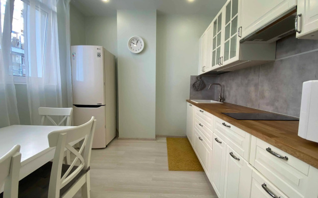 Zhk Poseydon 557 Mamayka Vidovaya Odnokomnatnaya S Balkonom (Trustcontrol) Flat