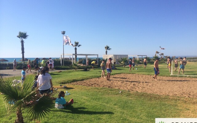 Aphrodite Beachfront Village Apartments