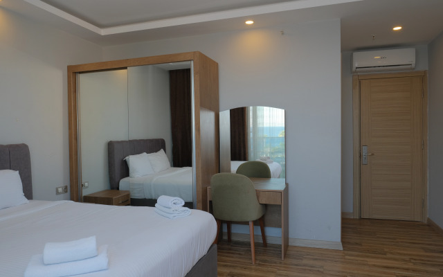 Zeynel Hotel Konyaalti