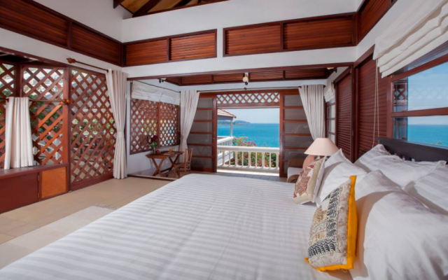 Вилла Baan Khunying – Secluded Phuket Beachfront Villa