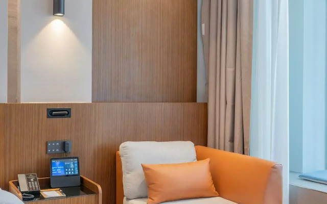 One Gem Hotel