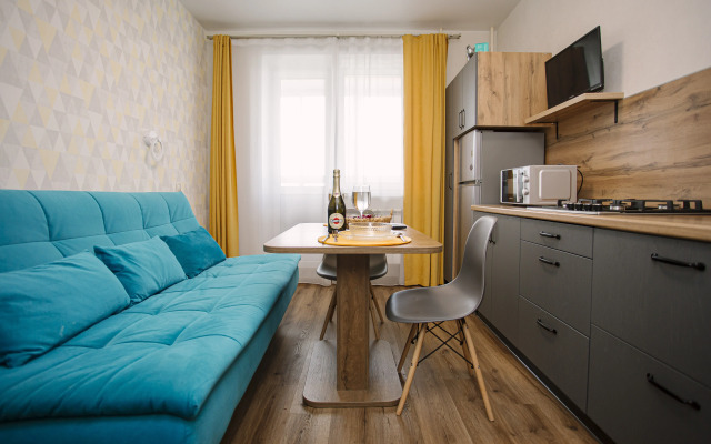 Квартира УК Атмосфера Биpюзa и Сoлнцe