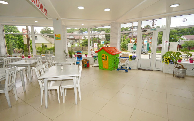 Zolotaya Liliya Hotel