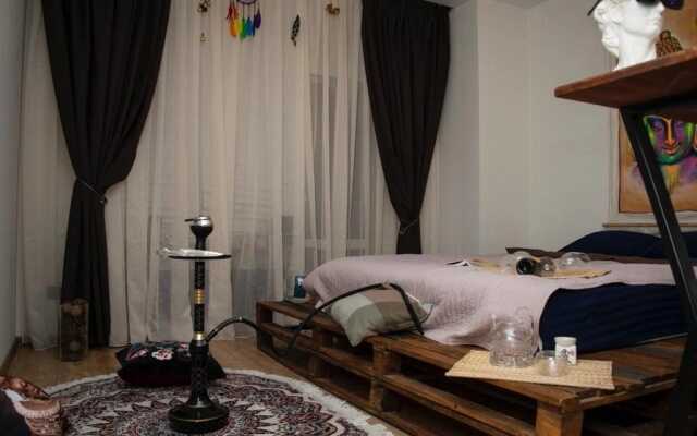 Квартира Лофт студия с кальяном