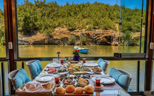 Olive Branch Hotel