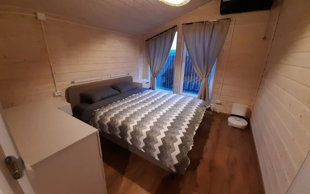 Частный Дом Новый в коттеджном посёлке Академ парк