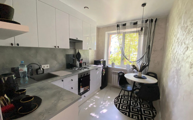 S Zamiakulkasami Flat