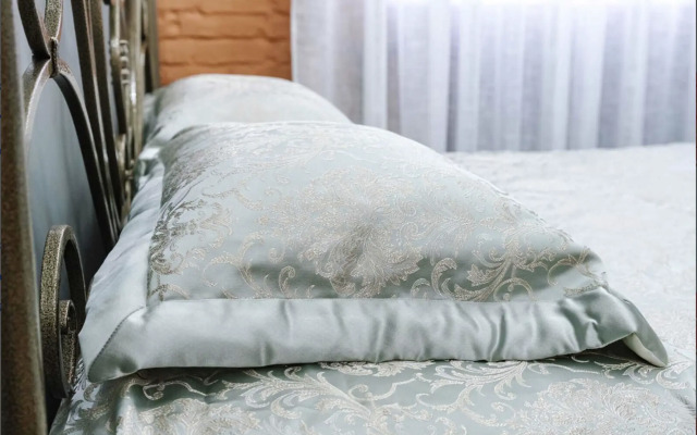 Bronzovy Zakat Ryadom S Parkom V Tsentre Apartments