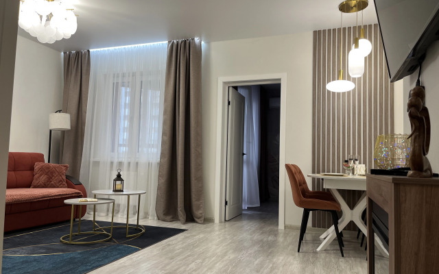 Paradayz Lux S Kaminom V Tsentre Flat