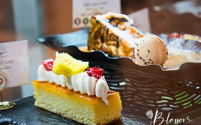 Отель Asma, Al Barsha