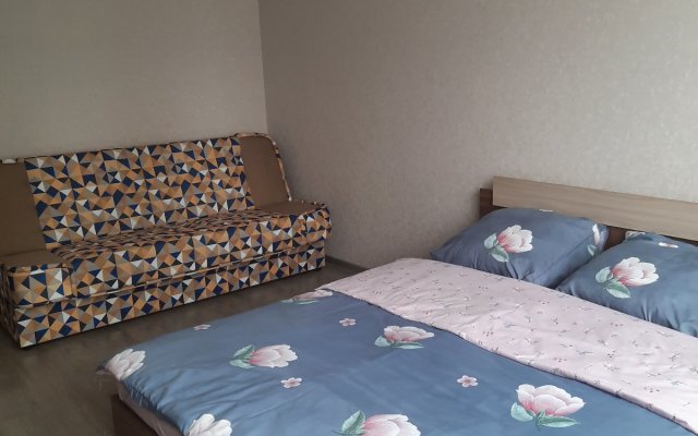 Na Krymskom Proyezde 2 Flat