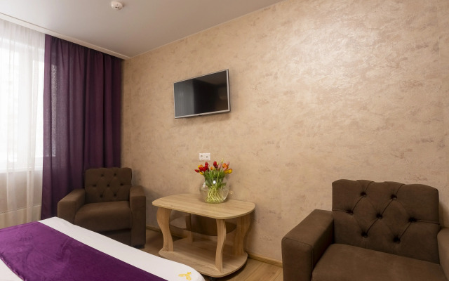 Na Alma-Atinskoj Sova Hotel