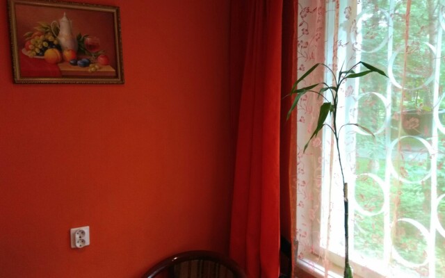 U Piskaryovki Flat