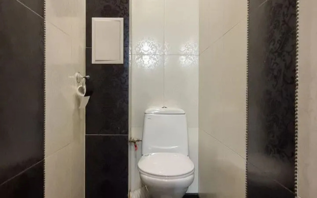 Na Lermontova  Flat