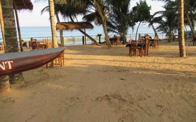 Ceylon Sea Hotel