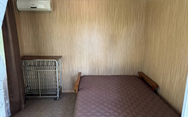 Частный дом 423 посуточно в Голубой бухте мангал беседка парковка